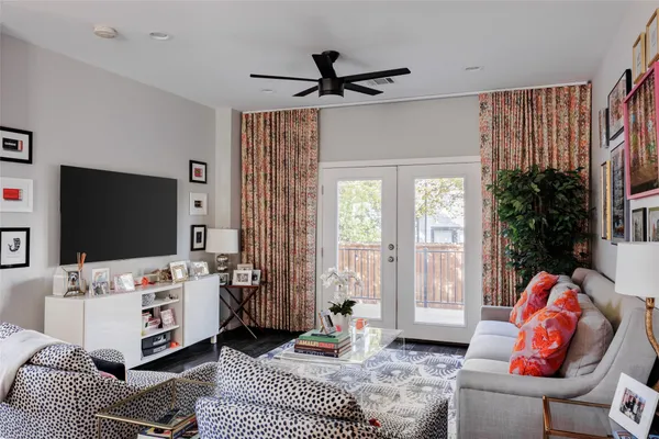 $4,200 | 2412 Wilson Street, Unit A, Austin, TX 78704