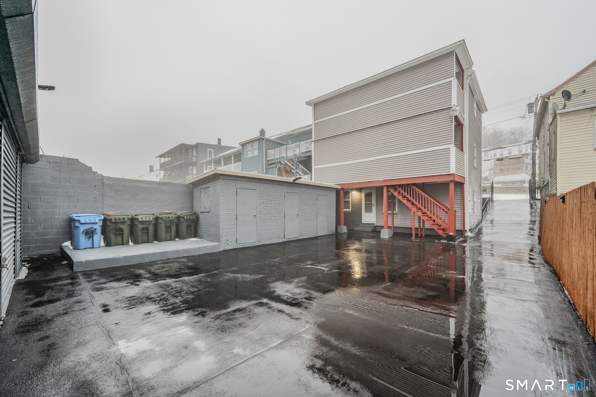 232 Franklin Street Norwich, CT 06360 - Photo 3 of 40