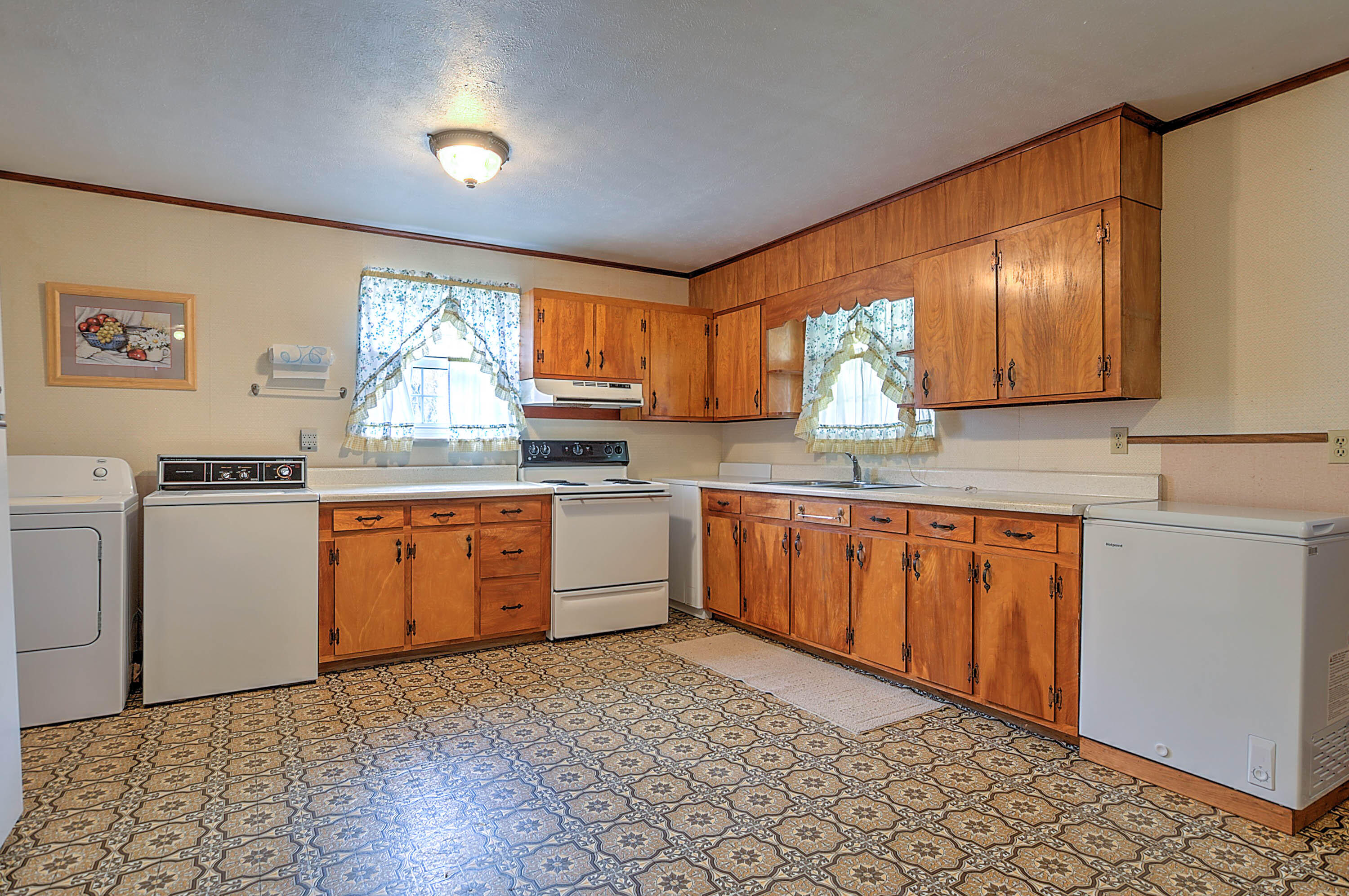 1023 Huff Road Cosby, TN 37722 - Photo 9 of 38 Huff-10
