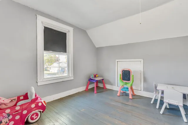 $285,000 | 5402 South 73rd Avenue, Summit, IL 60501