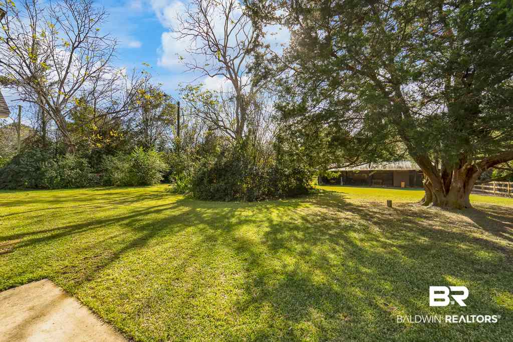 9546 Mosley Road Fairhope, AL 36532 - Photo 23 of 27 Large Fenced Back Yard