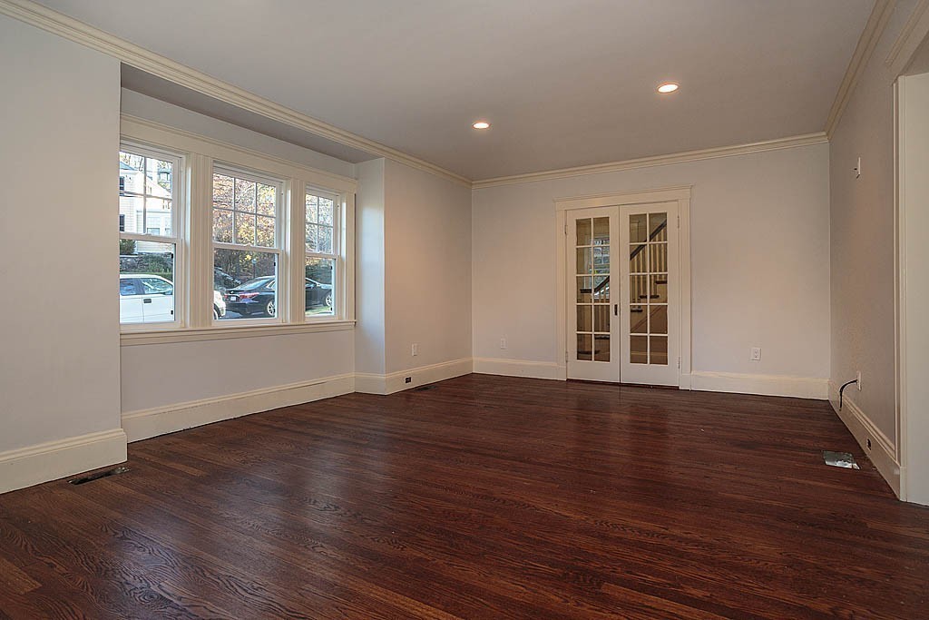 17 Everell Road Winchester, MA 01890 - Photo 10 of 23 Gallery Image 10