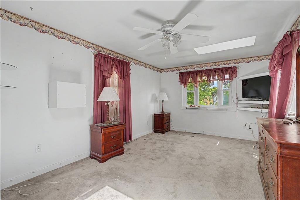 212 Singer Avenue McKees Rocks, PA 15136 - Photo 20 of 38