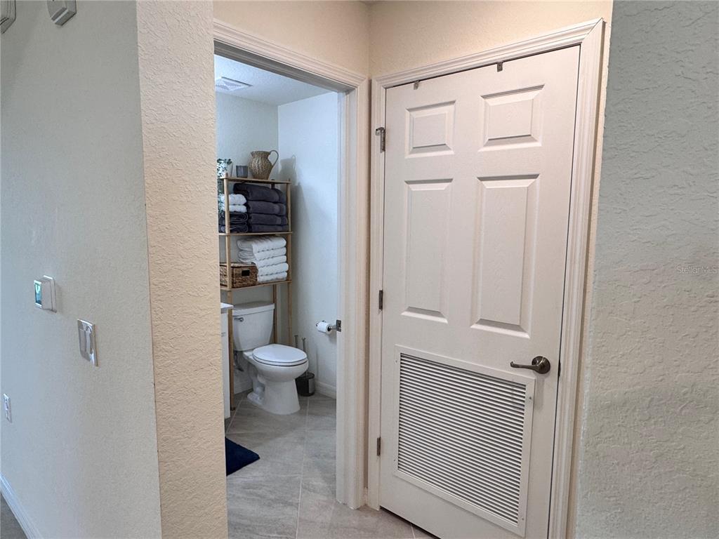 17724 Gawthrop Drive, Unit 304 Bradenton, FL 34211 - Photo 8 of 38 a bathroom with a toilet