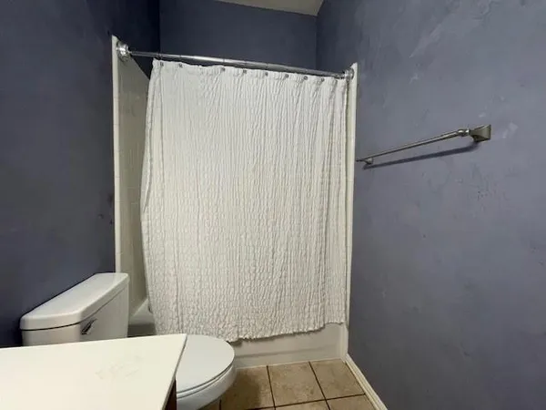 $2,700 | 408 Hideaway Court, Euless, TX 76039
