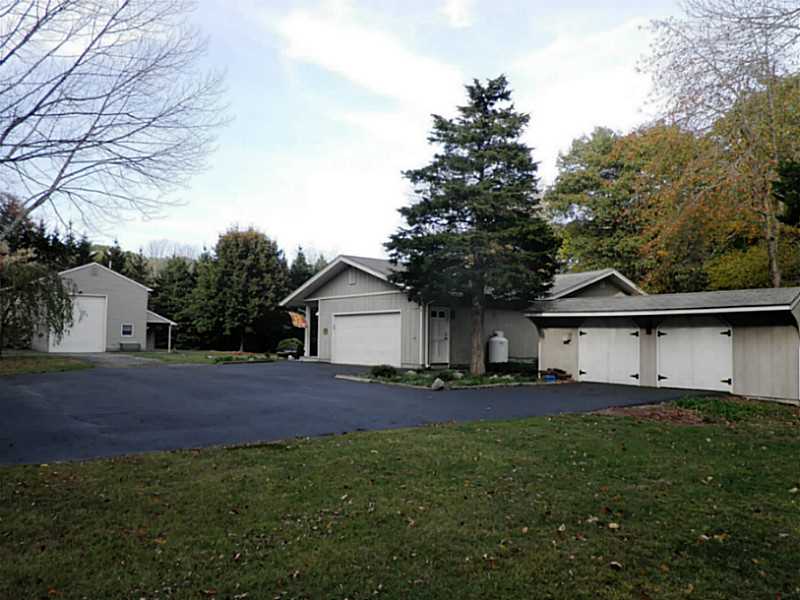 36 Williams Crossing Road Coventry, RI 02827 - Photo 3 of 24 Exterior Front.