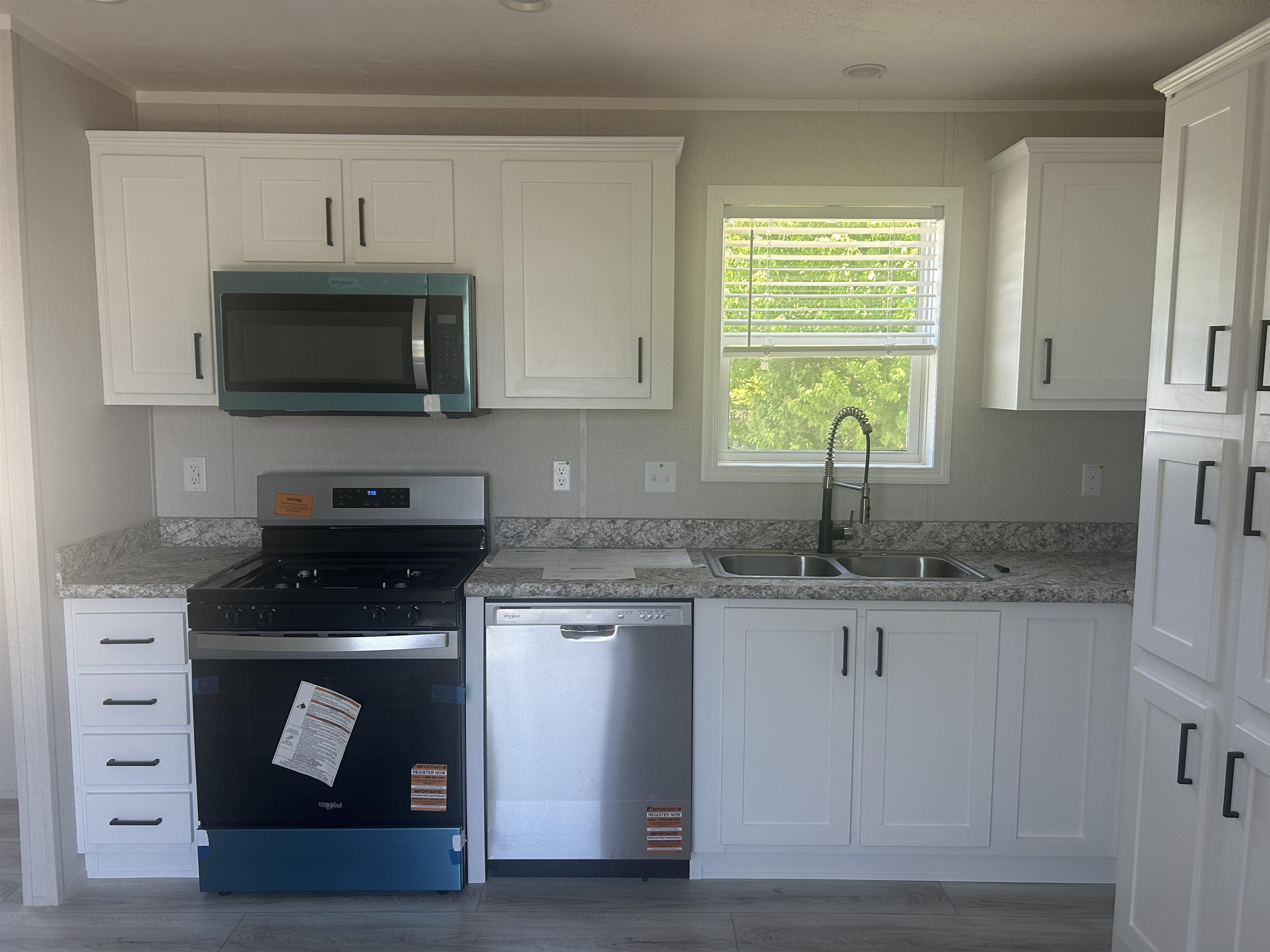 39 Pineland Park Road Milton, NH 03851 - Photo 4 of 14
