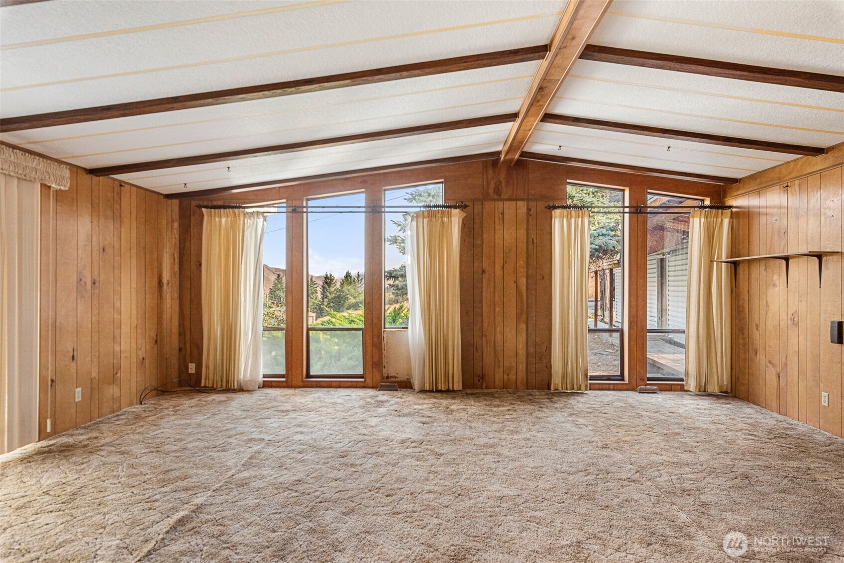 4103 Squilchuck Road Wenatchee, WA 98801 - Photo 5 of 26 Gallery Image 5