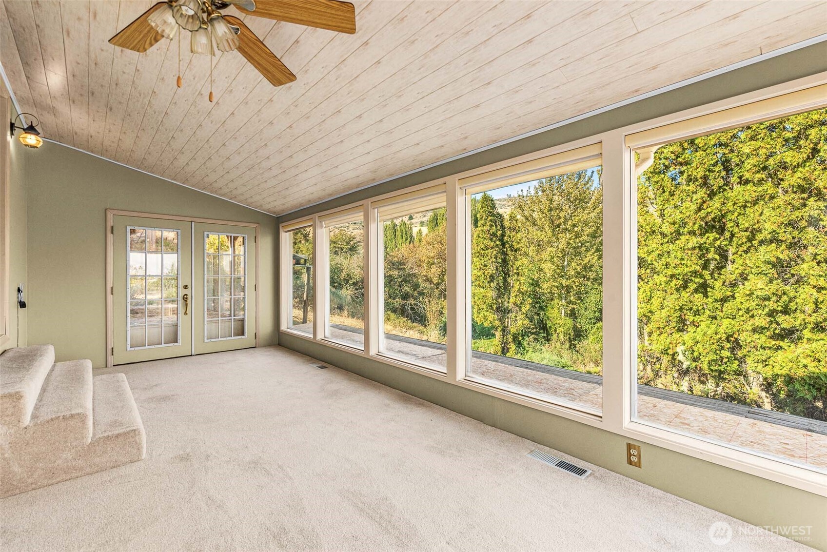 4103 Squilchuck Road Wenatchee, WA 98801 - Photo 8 of 26 Gallery Image 8