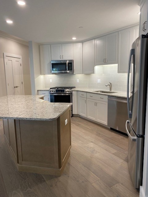 65 Pointe Place, Unit 104 Dover, NH 03820 - Photo 3 of 23