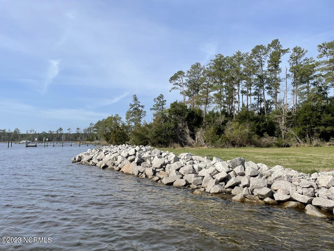 137 Tarpon Way Beaufort, NC 28516 - Photo 31 of 37 IMG_2666 Large