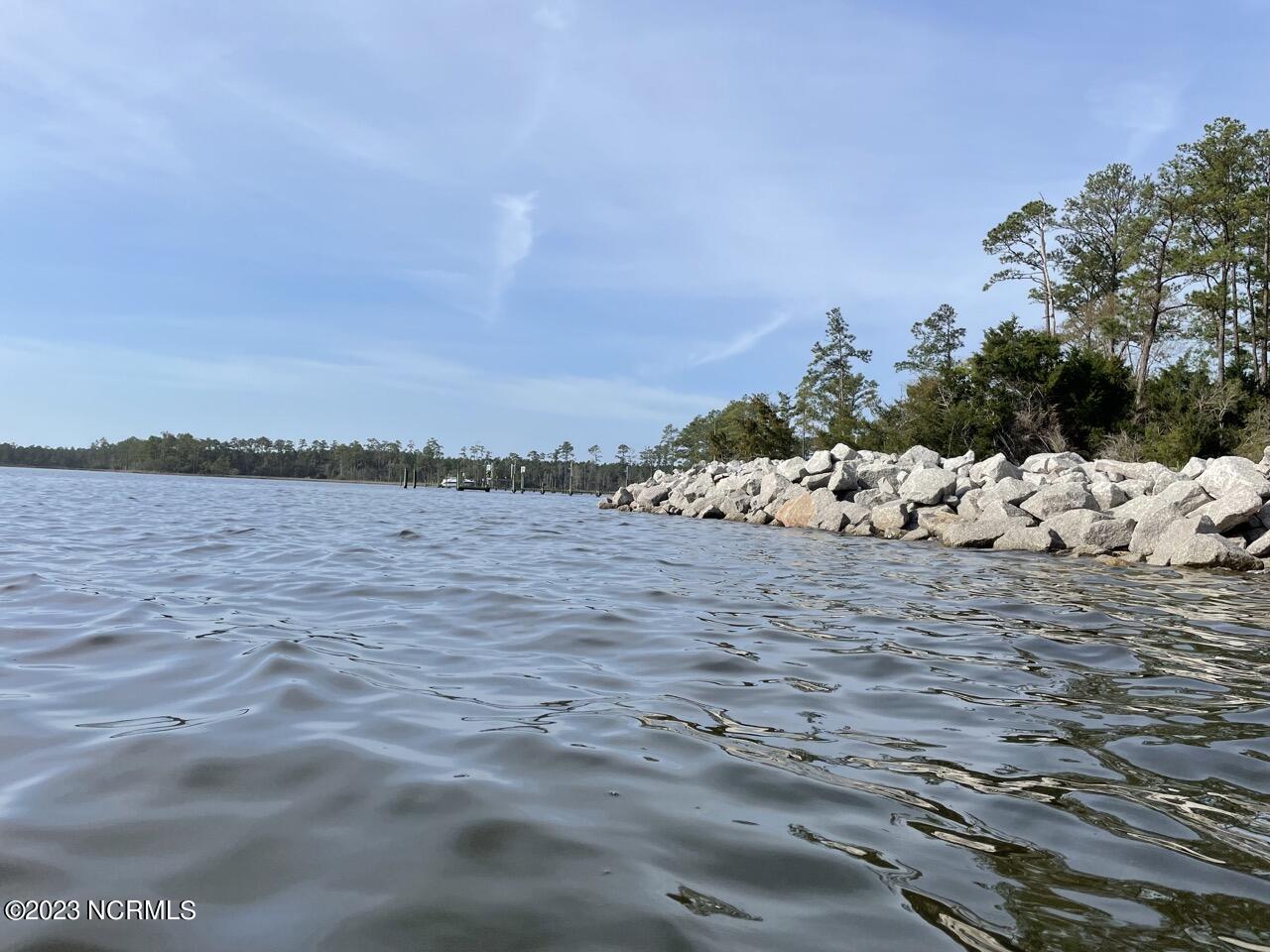 137 Tarpon Way Beaufort, NC 28516 - Photo 32 of 37 IMG_2669 Large