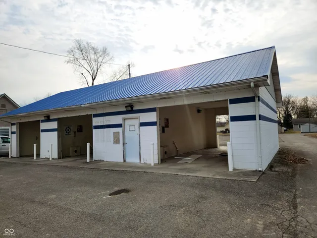 $67,500 | 295 South Main Street, Farmland, IN 47340