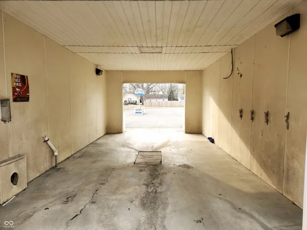 $62,500 | 295 South Main Street, Farmland, IN 47340