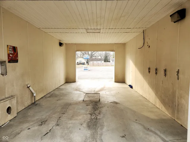 $62,500 | 295 South Main Street, Farmland, IN 47340