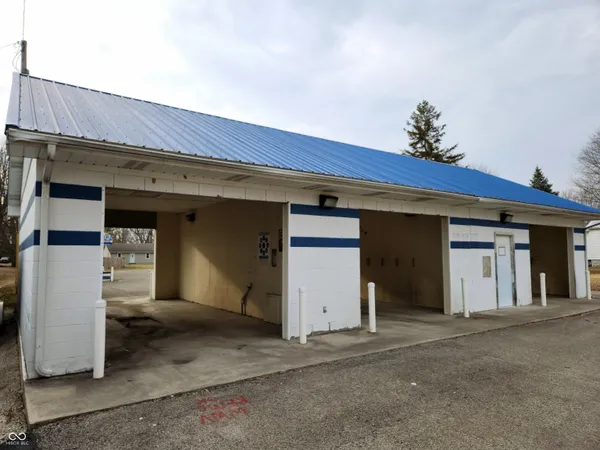 $62,500 | 295 South Main Street, Farmland, IN 47340