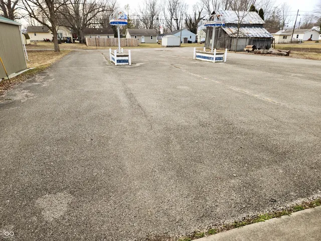 $62,500 | 295 South Main Street, Farmland, IN 47340