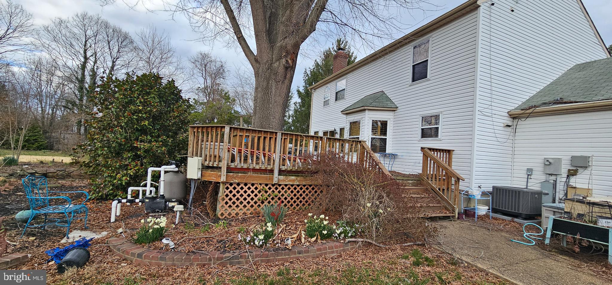 6 Indian Point Road Stafford, VA 22554 - Photo 33 of 33 Charming backyard with a spacious deck.
