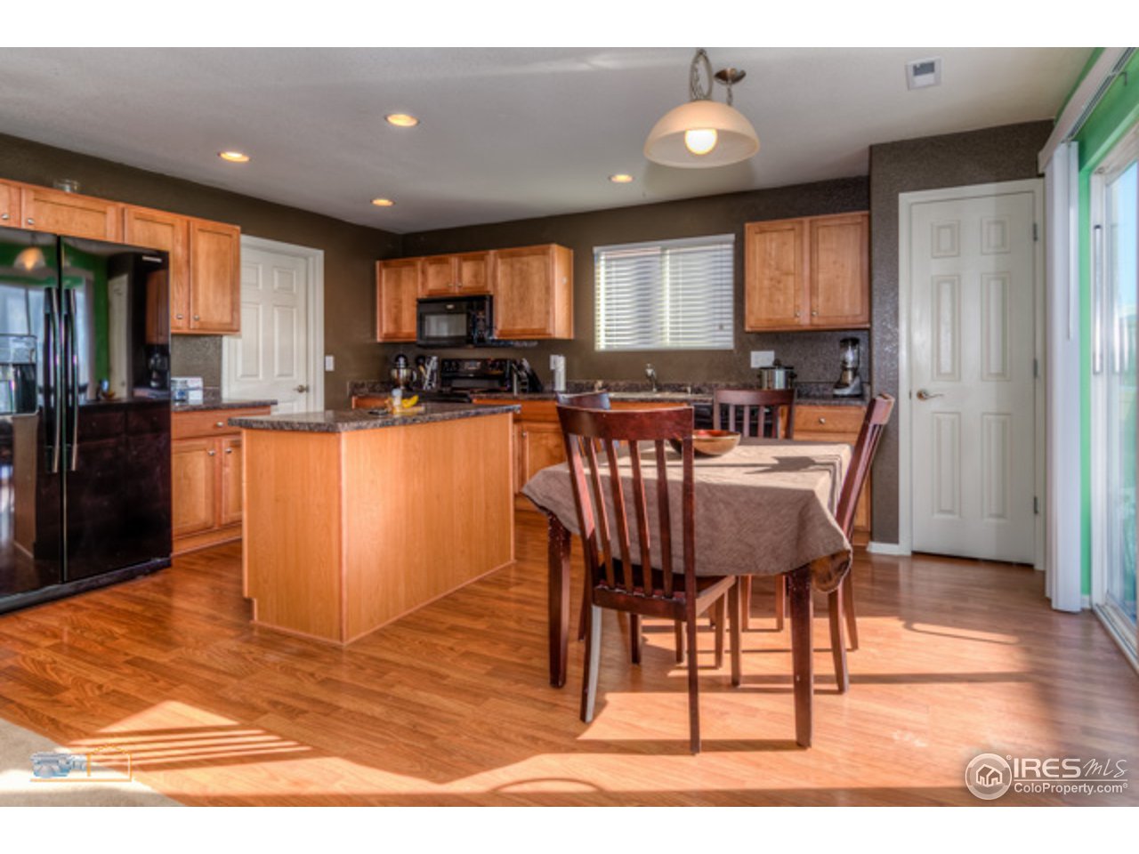 10672 Upper Ridge Road Longmont, CO 80504 - Photo 8 of 25 Kitchen 2