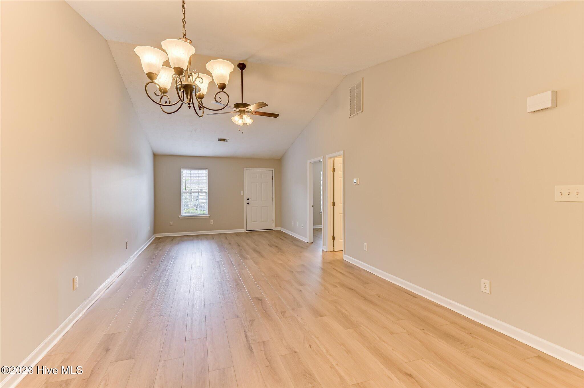 403 Laurel Place Martinez, GA 30907 - Photo 8 of 25