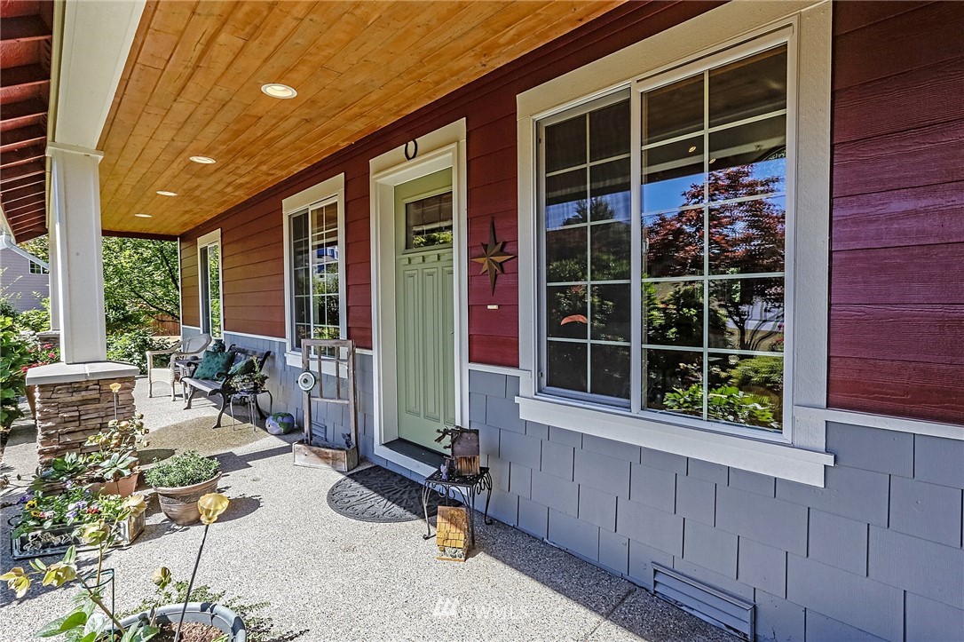 9650 Phillips Road Southeast Port Orchard, WA 98367 - Photo 4 of 25 Gallery Image 4