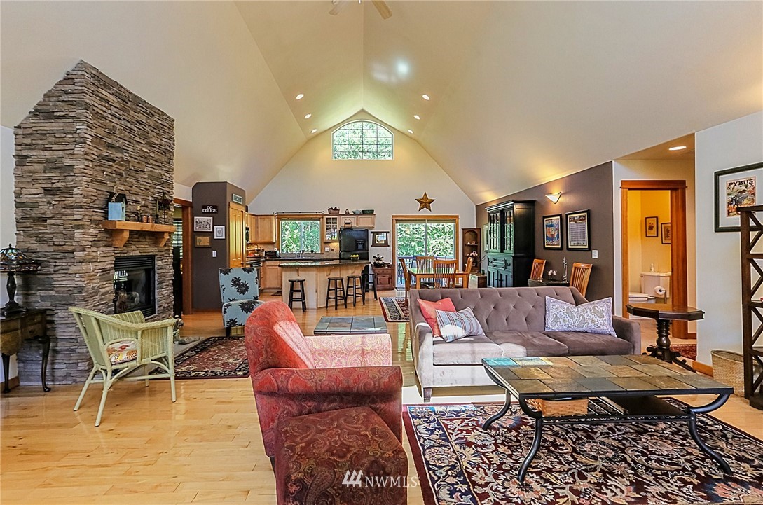 9650 Phillips Road Southeast Port Orchard, WA 98367 - Photo 8 of 25 Gallery Image 8