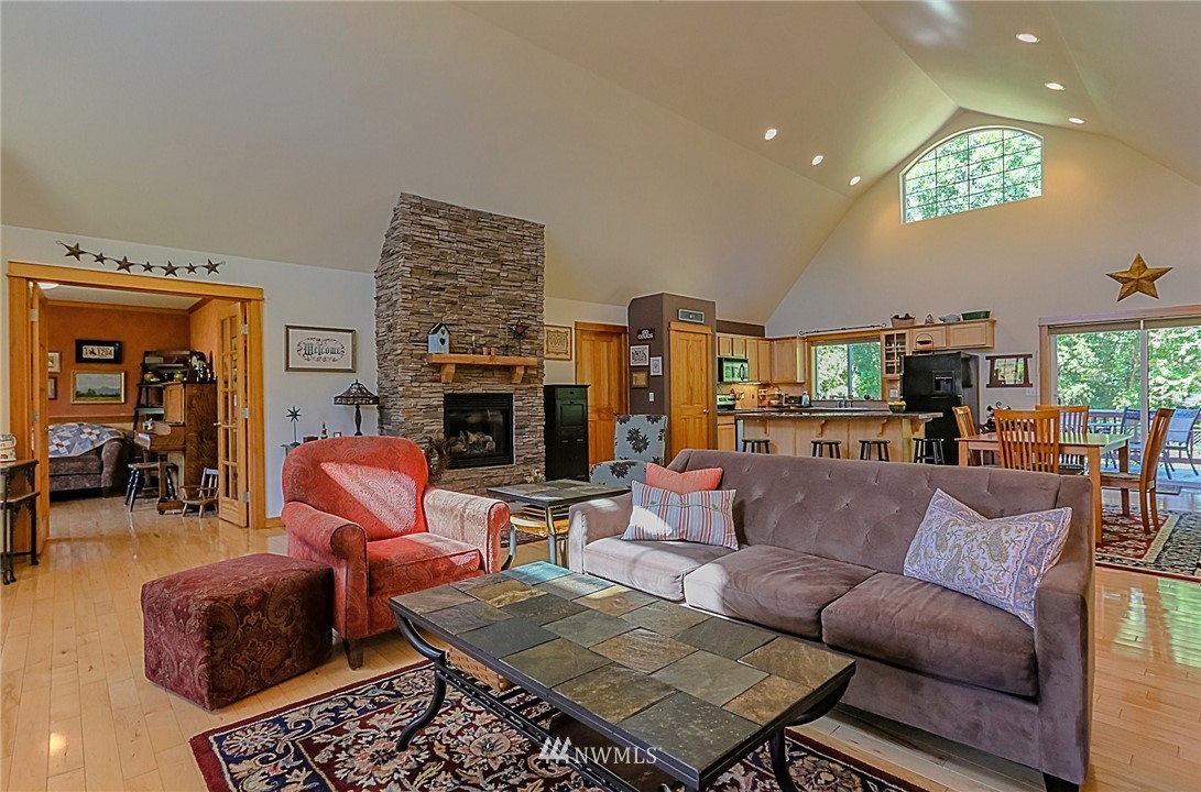 9650 Phillips Road Southeast Port Orchard, WA 98367 - Photo 9 of 25 Gallery Image 9