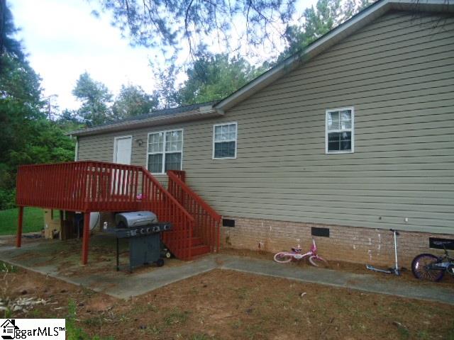 1586 Cedar Rock Church Road Easley, SC 29640 - Photo 8 of 11