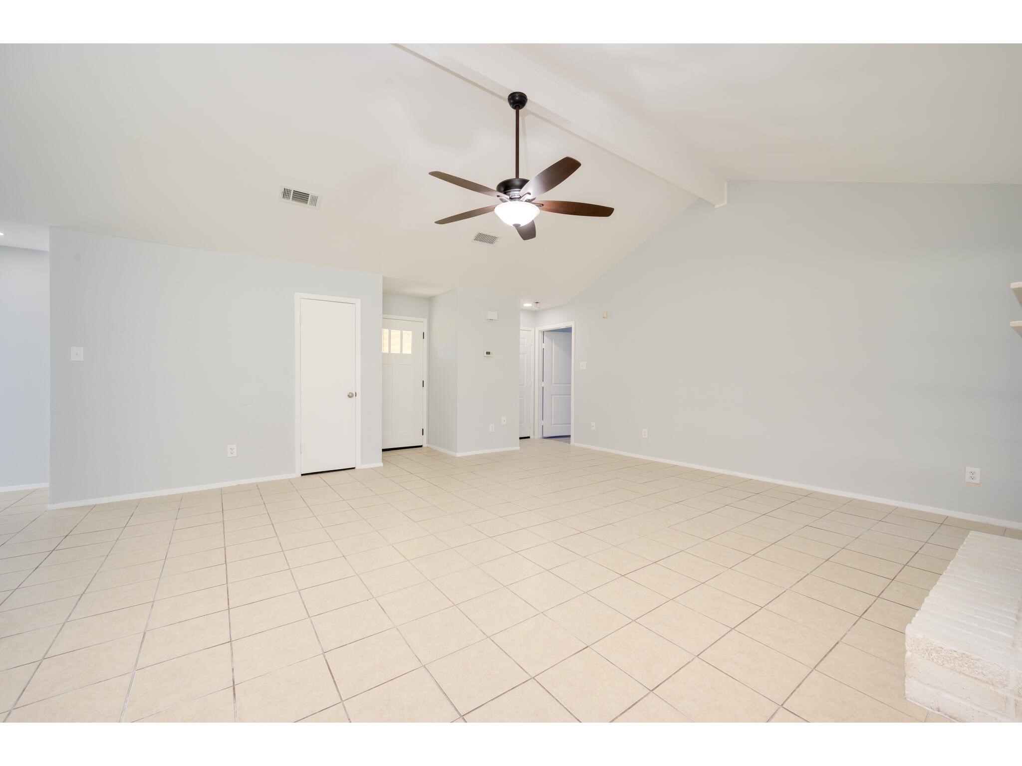 2104 Magazine Street Austin, TX 78727 - Photo 6 of 29