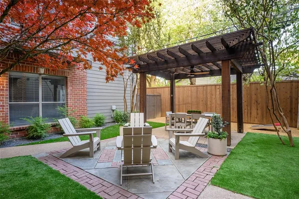 $22,895 | 4501 Druid Lane, Unit 214, Dallas, TX 75205