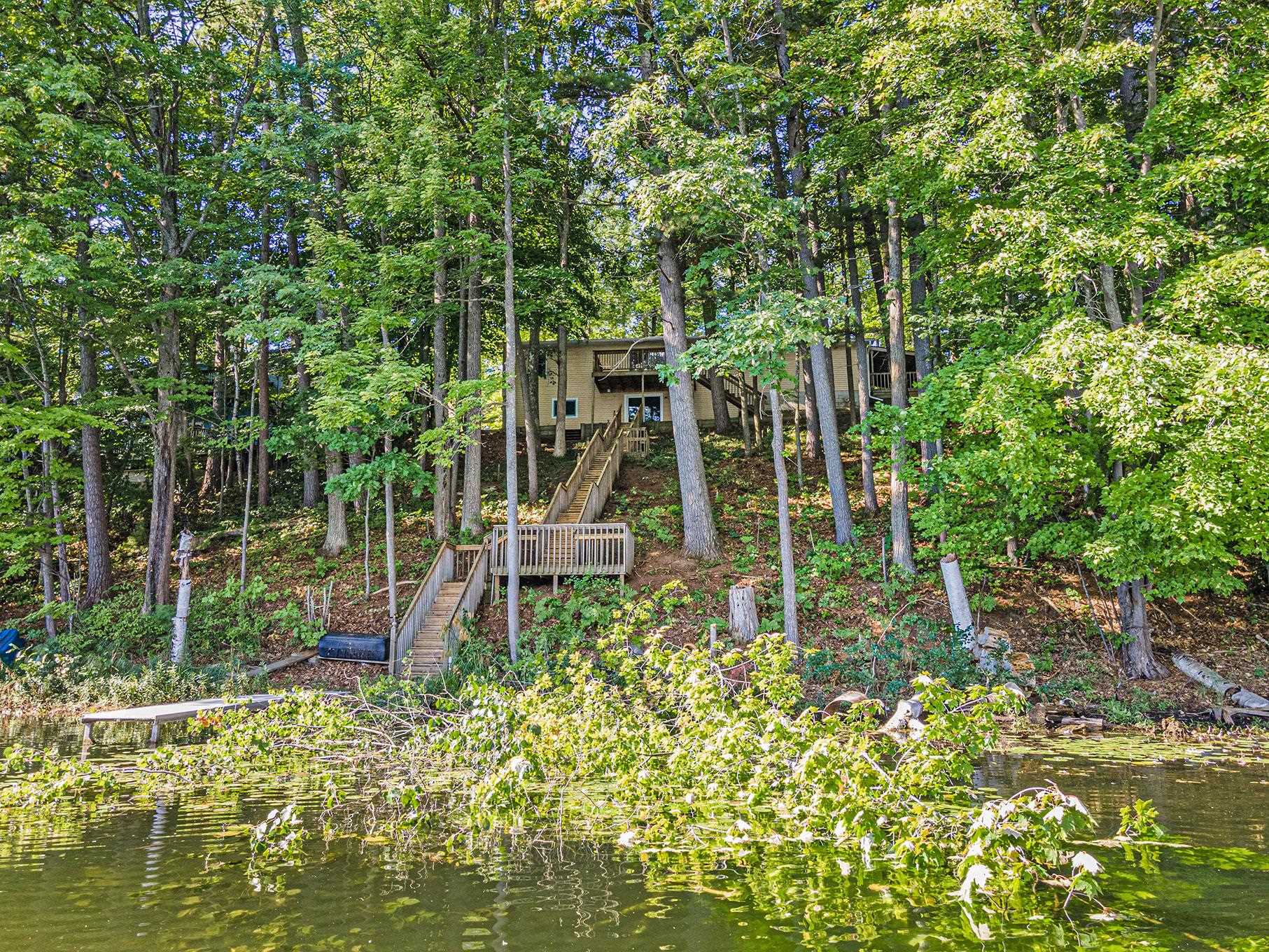 328 High Lake Road Traverse City, MI 49696 - Photo 31 of 35 1904456-30.JPG