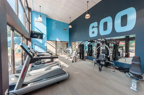 $4,195 | 600 Harrison Street, Unit 603, Hoboken, NJ 07030