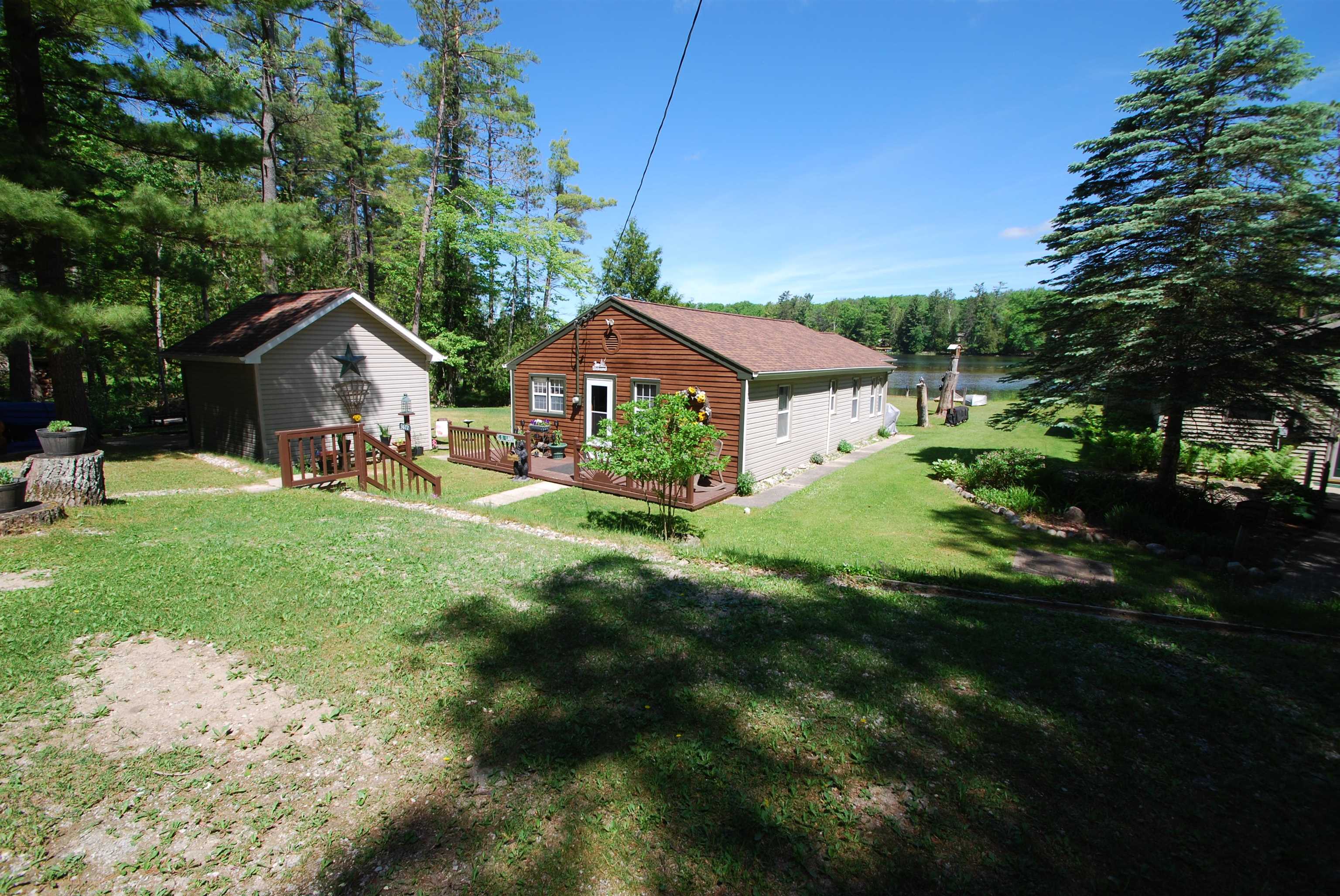 3672 Longue Road West Branch, MI 48661 - Photo 1 of 37