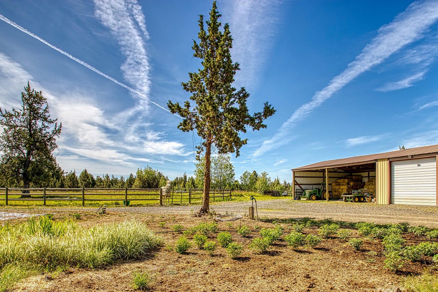 21585 Dale Road Bend, OR 97701 - Photo 23 of 28 Shop/Shed