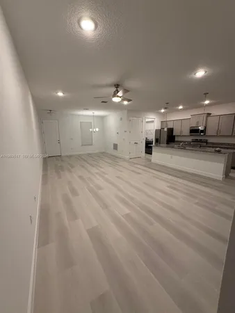 $2,600 | 1255 Wadsworth Street Southeast, Unit 1255, Palm Bay, FL 32909