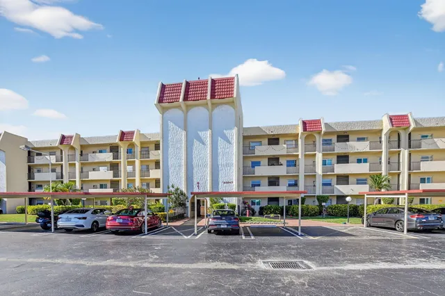 $295,000 | 23247 Barwood Lane North, Unit 205, Boca Raton, FL 33428