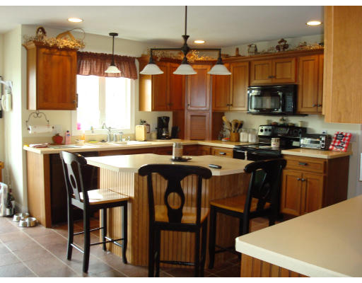 5 Brickyard Road Leicester, MA 01524 - Photo 12 of 30 Gallery Image 12