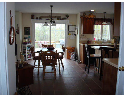 5 Brickyard Road Leicester, MA 01524 - Photo 8 of 30 Gallery Image 8