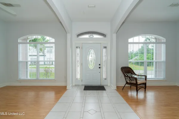 $2,100 | 24 Pelican Cove Lane, Long Beach, MS 39560