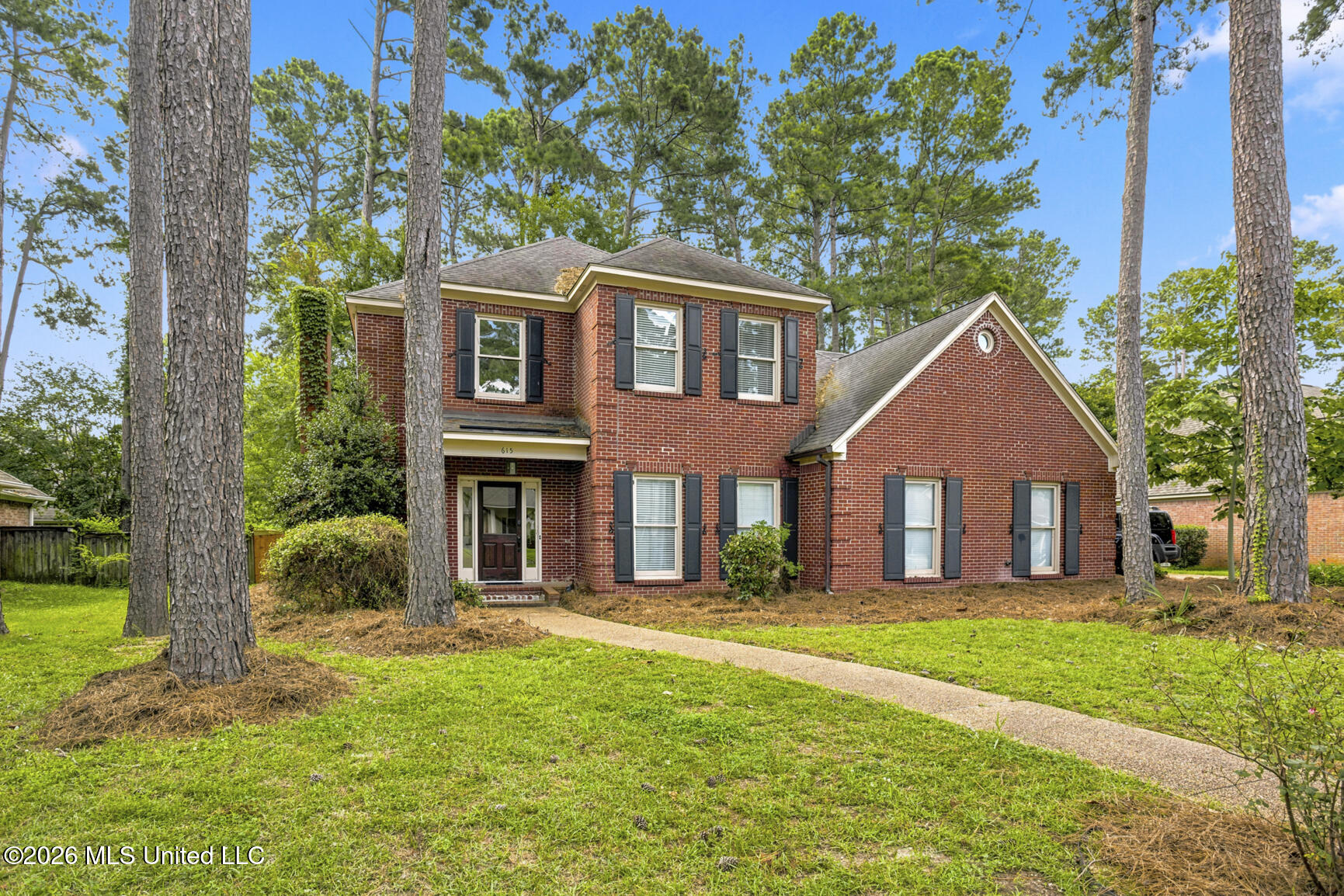 615 Turnberry Lane Ridgeland, MS 39157 - Photo 1 of 37 615 Turnberry Lane