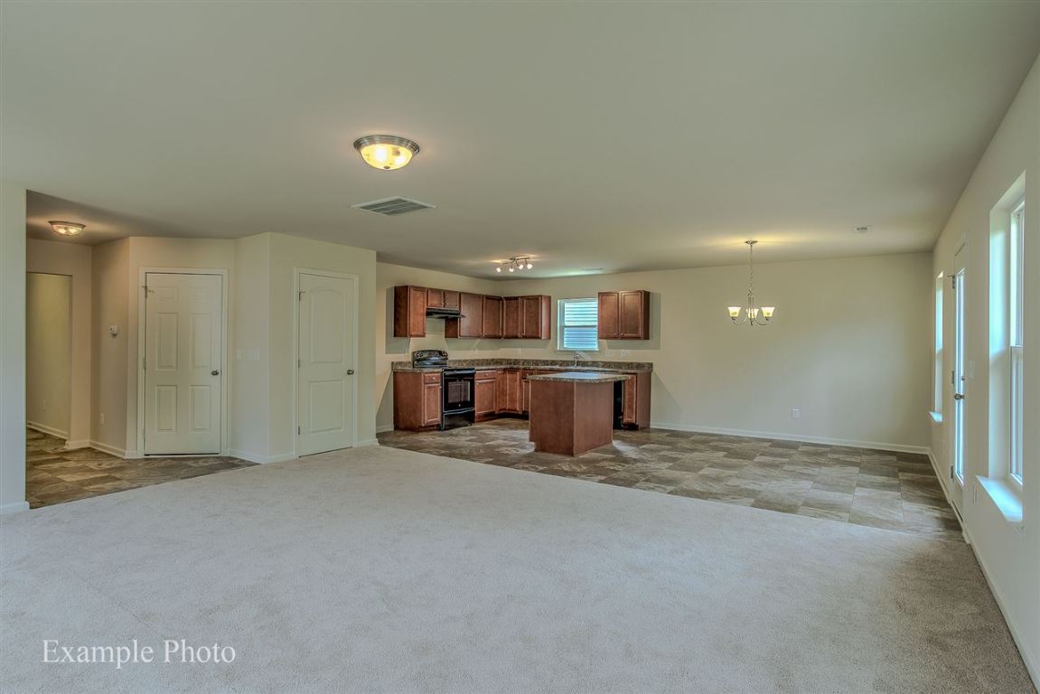 127 Elmhurst Lane Anderson, SC 29621 - Photo 9 of 33 Gallery Image 9