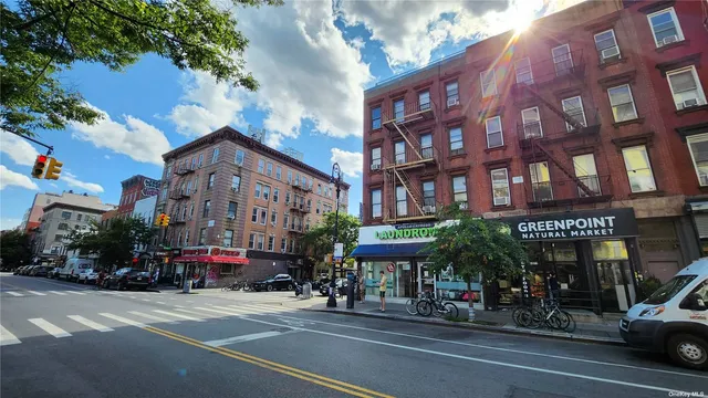 $3,600,000 | 1021 Manhattan Avenue | Greenpoint