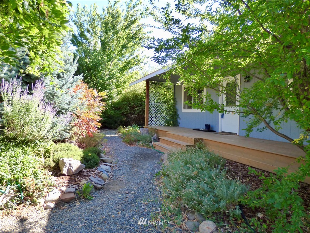 2211 Ridgeview Lane Ellensburg, WA 98926 - Photo 1 of 23 Gallery Image 1