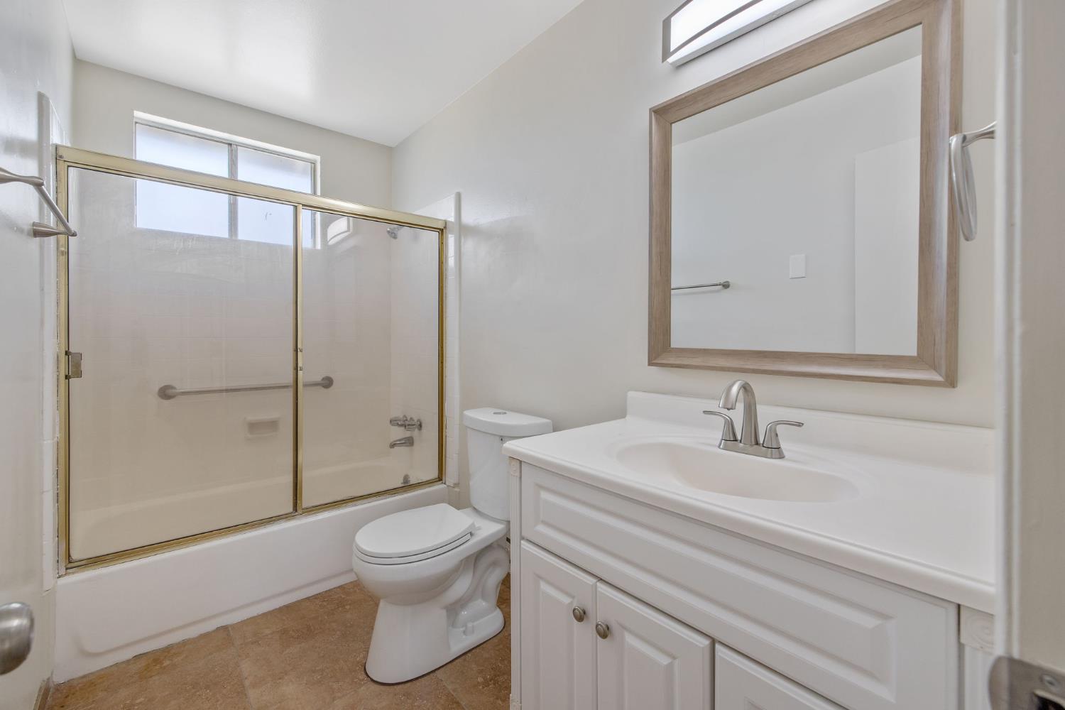 1432 North Locust Street Visalia, CA 93291 - Photo 15 of 37