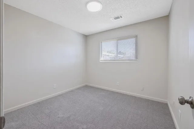 $297,200 | 1432 North Locust Street, Visalia, CA 93291