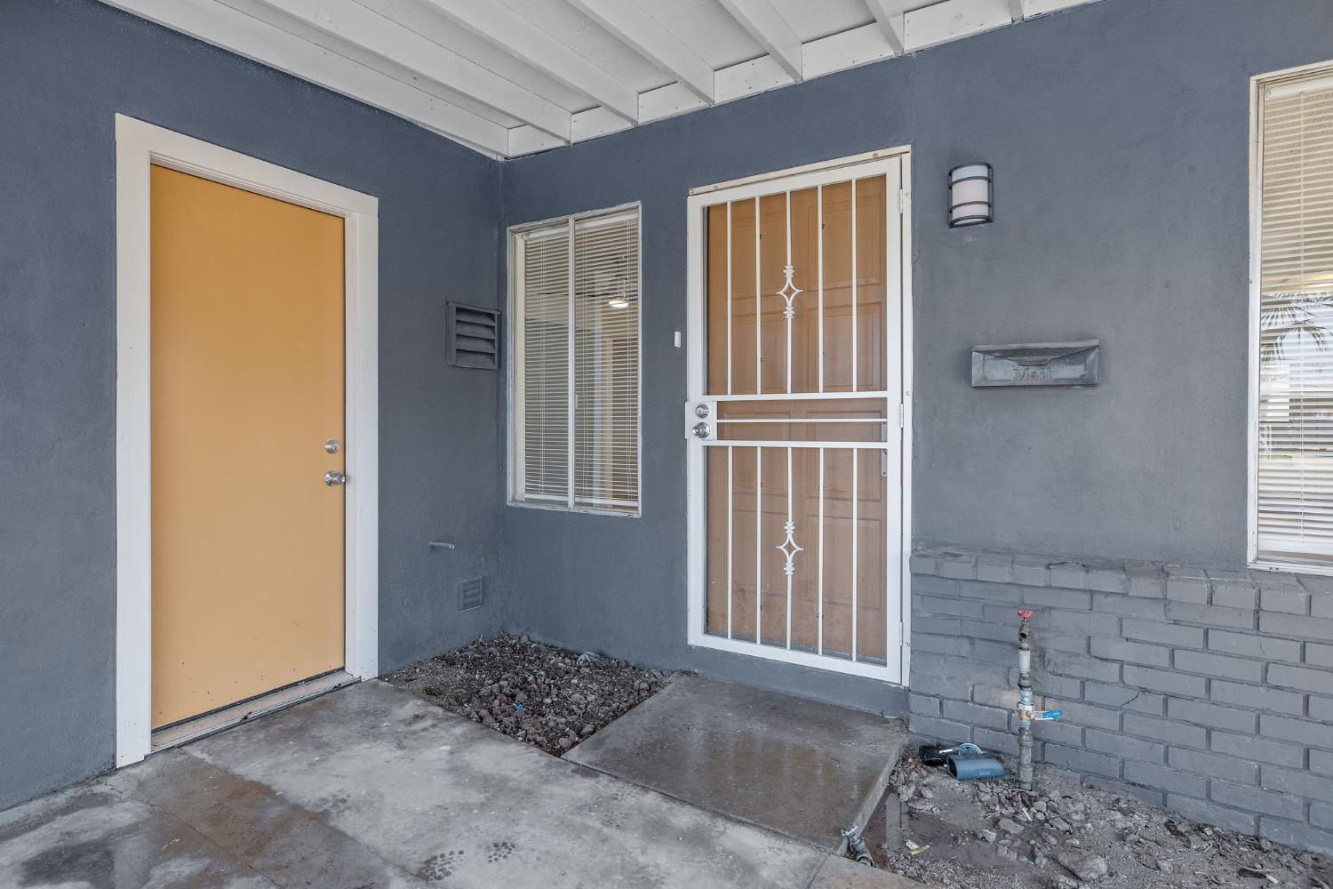 1432 North Locust Street Visalia, CA 93291 - Photo 31 of 37