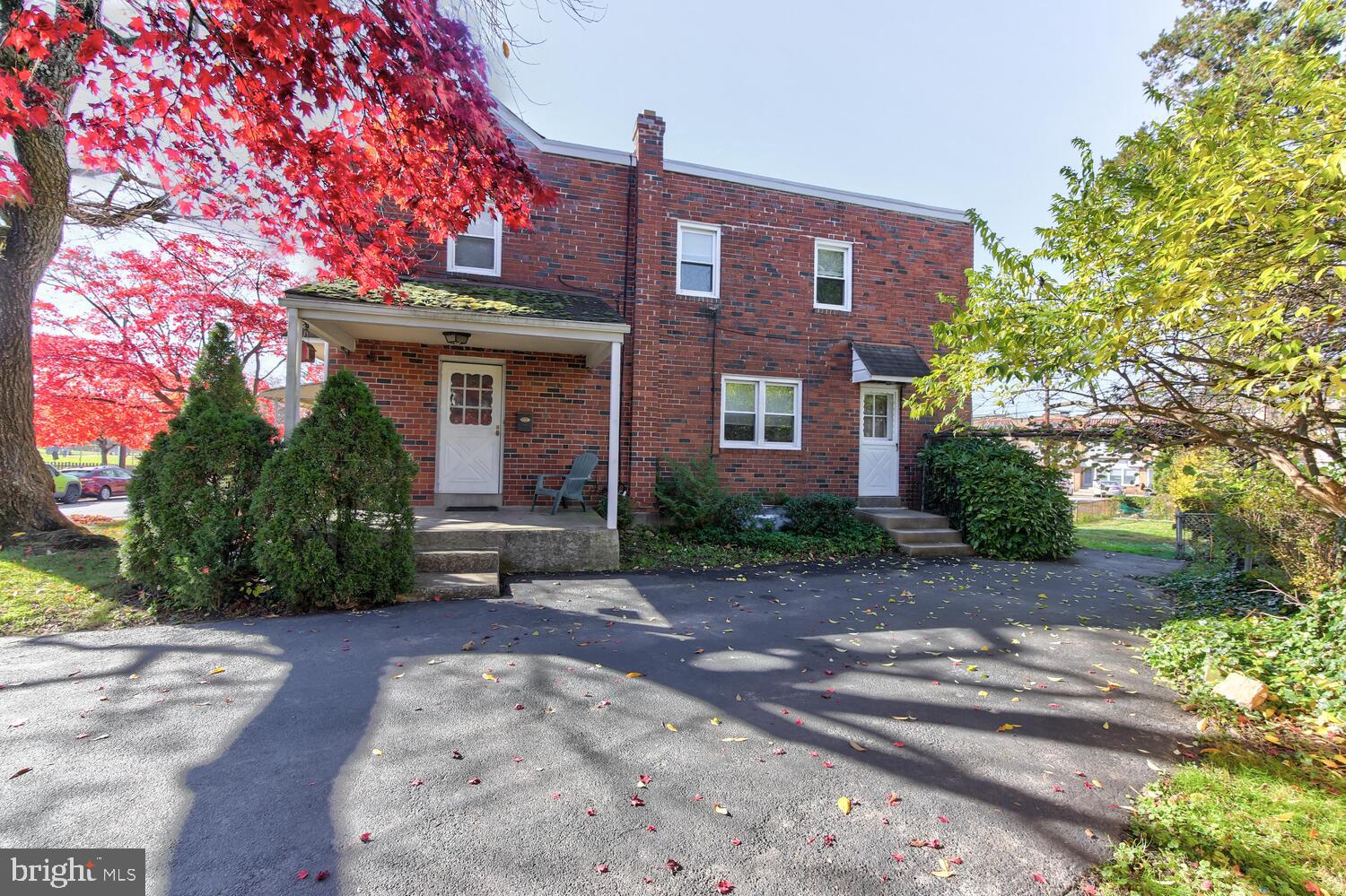 706 Humphreys Road Ardmore, PA 19003 - Photo 2 of 34 Gallery Image 2