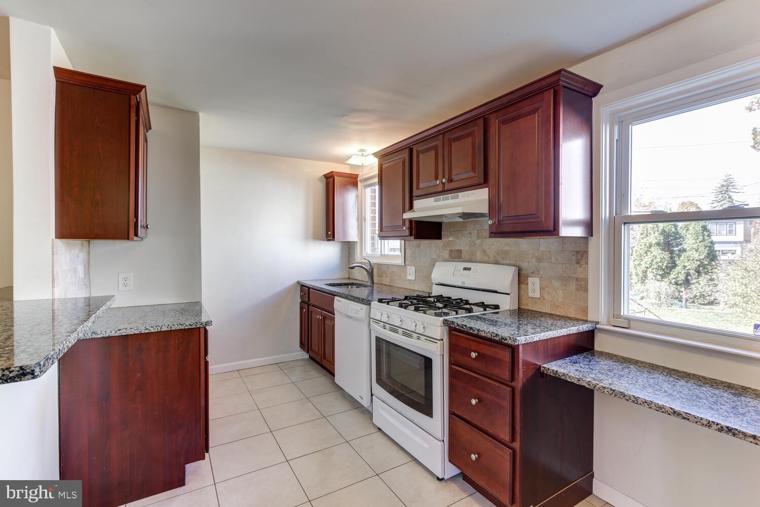 706 Humphreys Road Ardmore, PA 19003 - Photo 15 of 34 Gallery Image 15