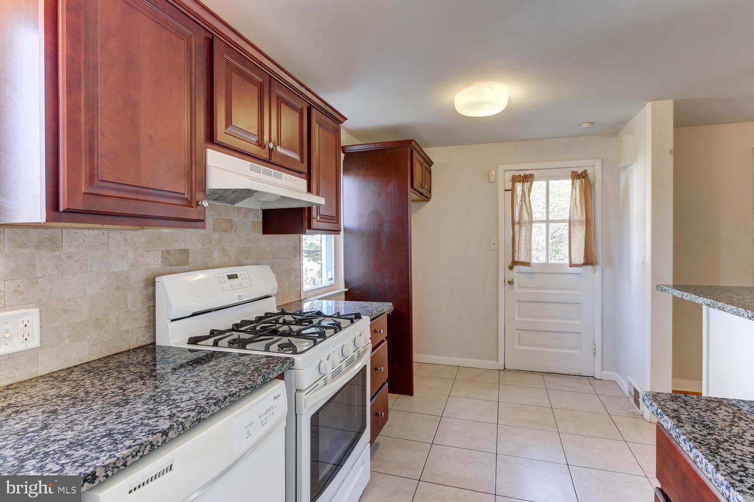 706 Humphreys Road Ardmore, PA 19003 - Photo 18 of 34 Gallery Image 18