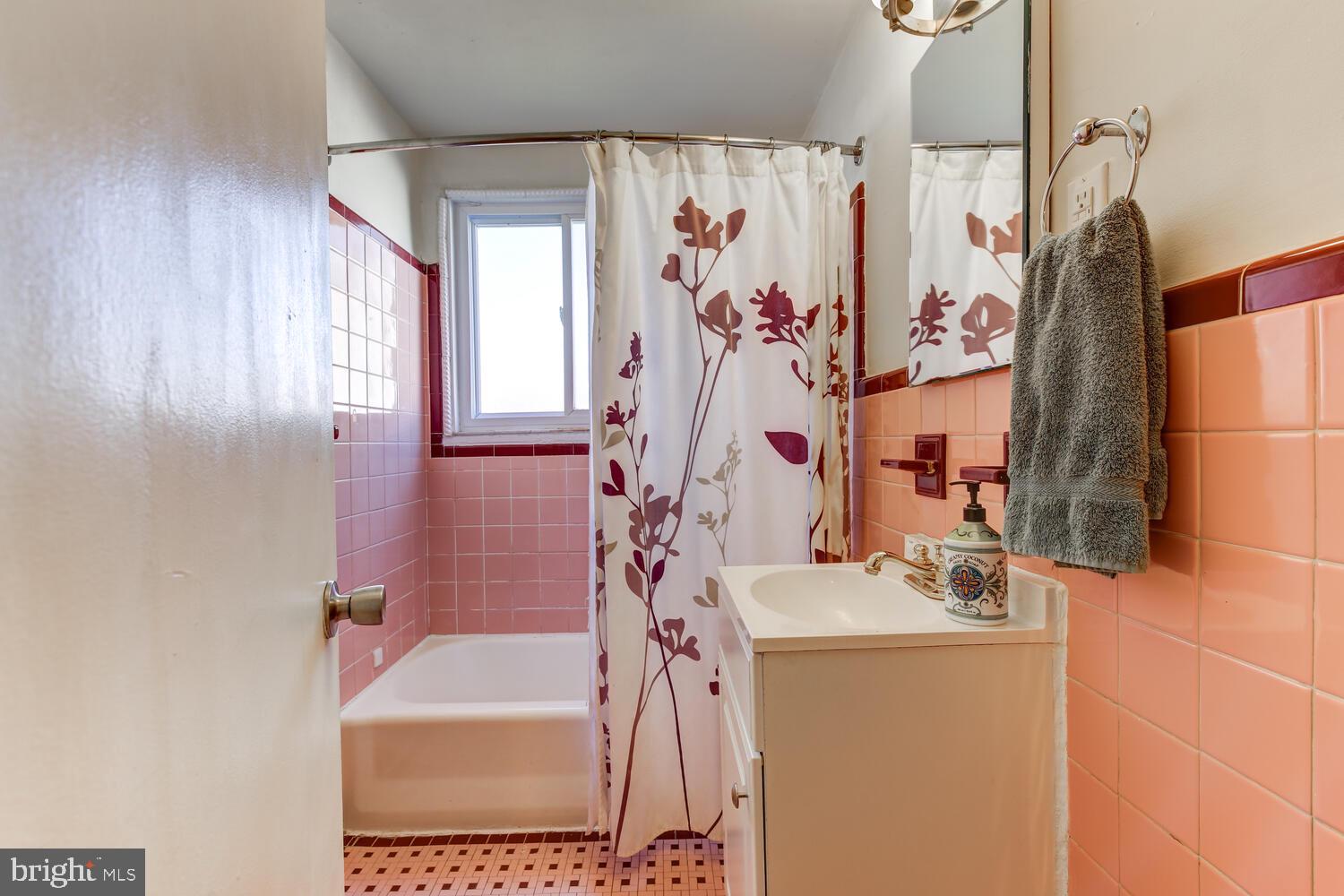 706 Humphreys Road Ardmore, PA 19003 - Photo 23 of 34 Gallery Image 23